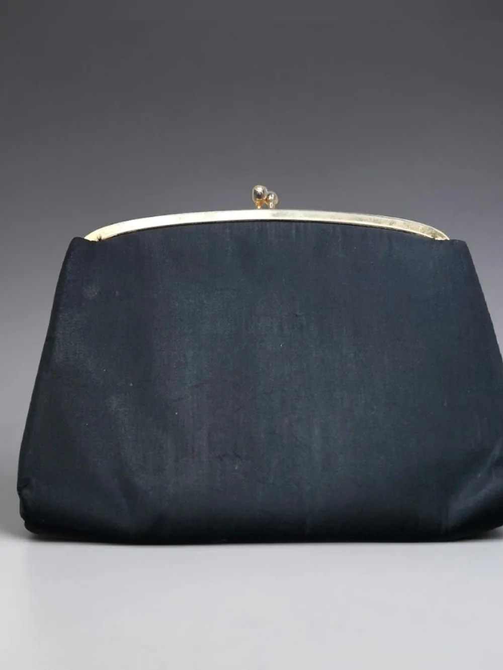 Vintage 1960  Harry Levine Gold Floral Kiss Lock Clutch